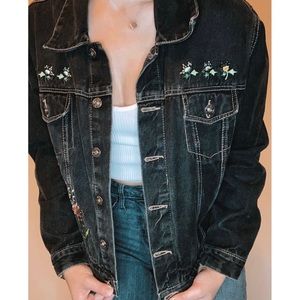 *** SOLD *** ︎ Route 66 Denim Embroidered Jean Jacket ♡︎